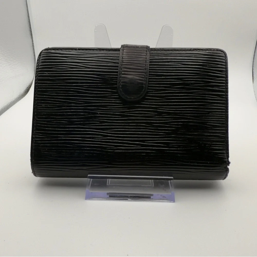 Louis Vuitton Black Epi Leather French Purse Wallet Gold | Women’s | Used |